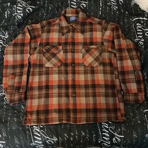Vtg Pendleton USA Men’s 100% Virgin Wool Flannel Original Board Shirt Plaid Larg